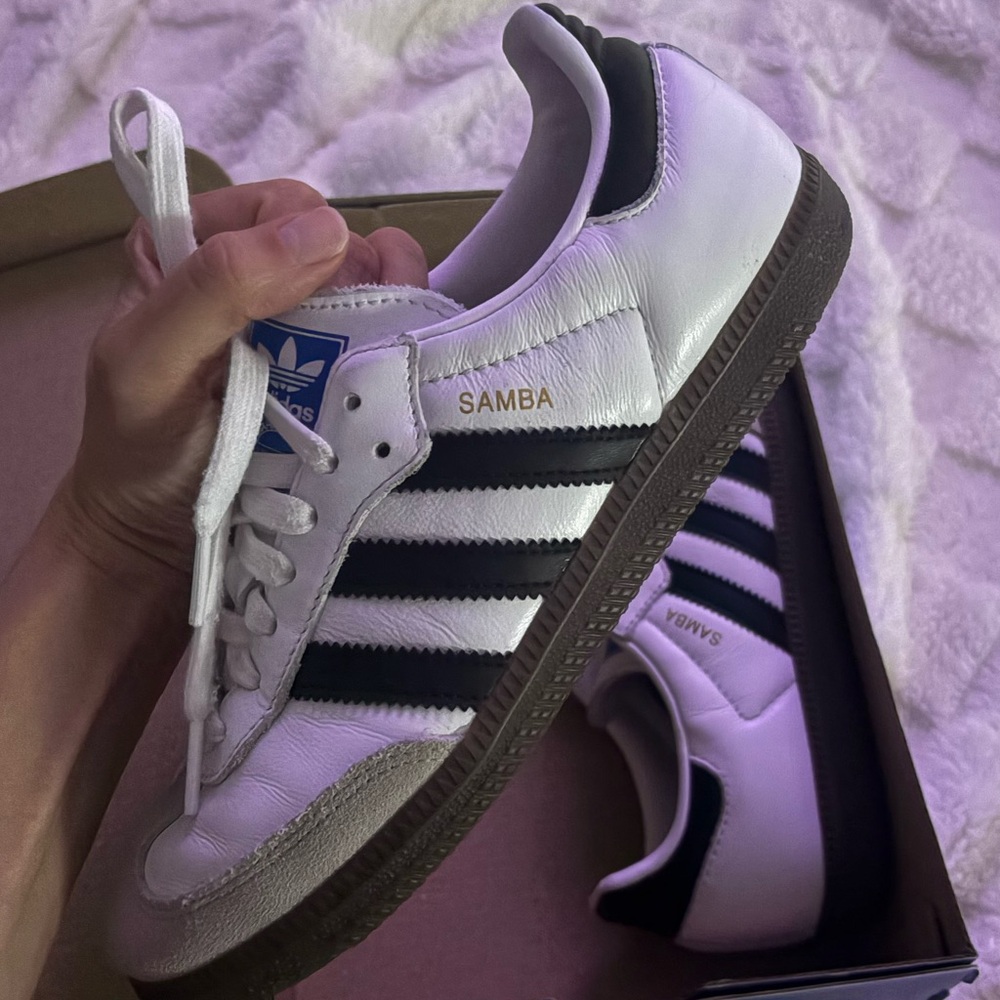 Adidas Samba Sneakers